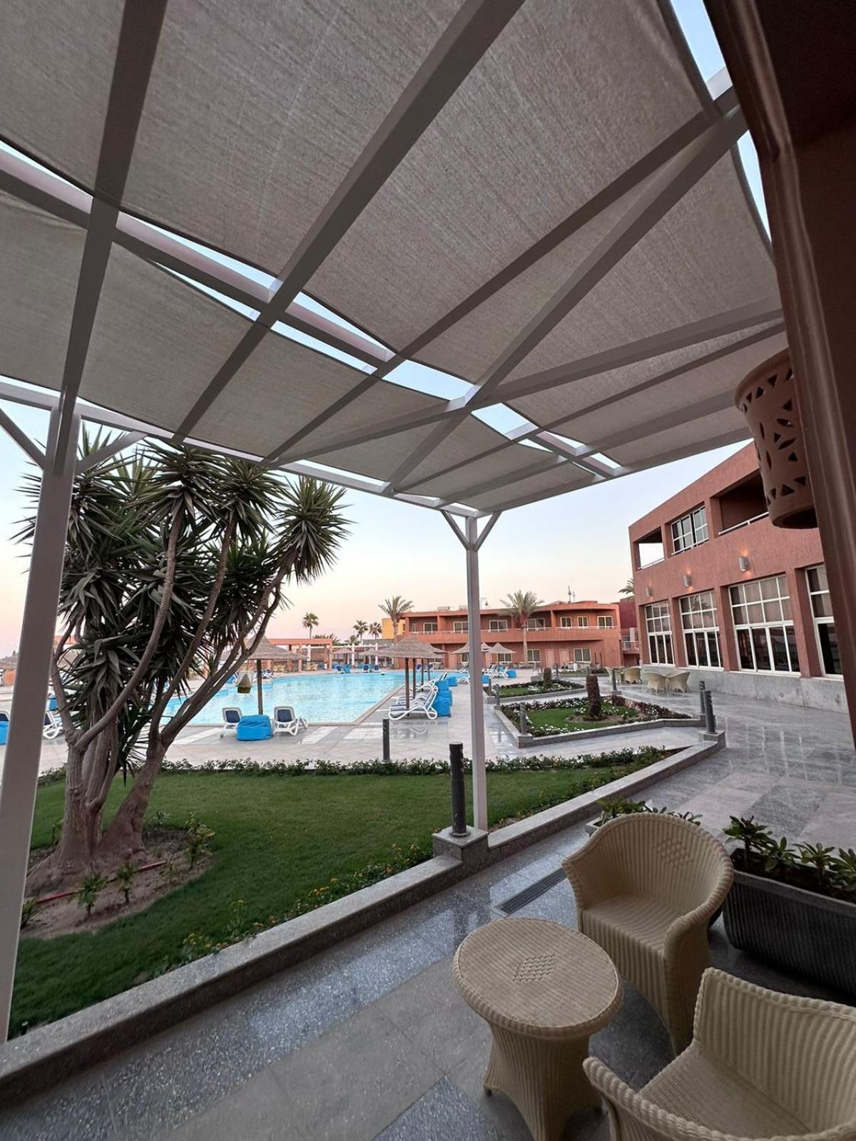 Vai By Romance & Aqua Park Hotel 4*